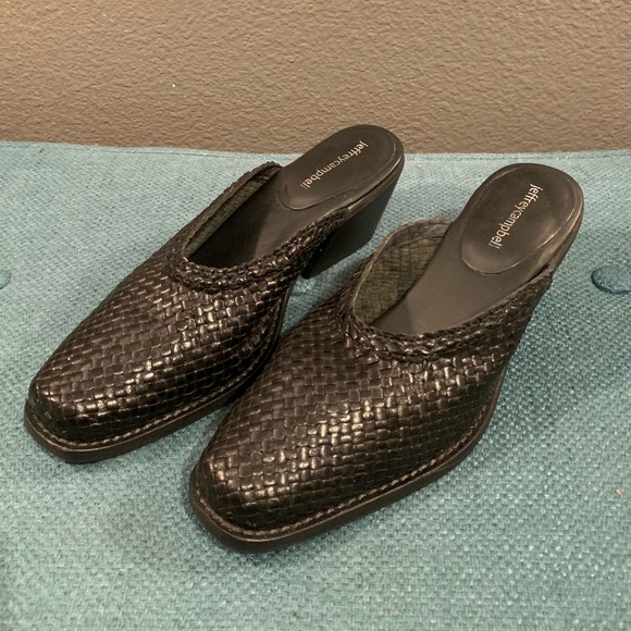woven leather clogs